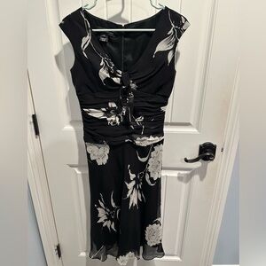 NWOT Jones New York Black and White Silk Floral Dress